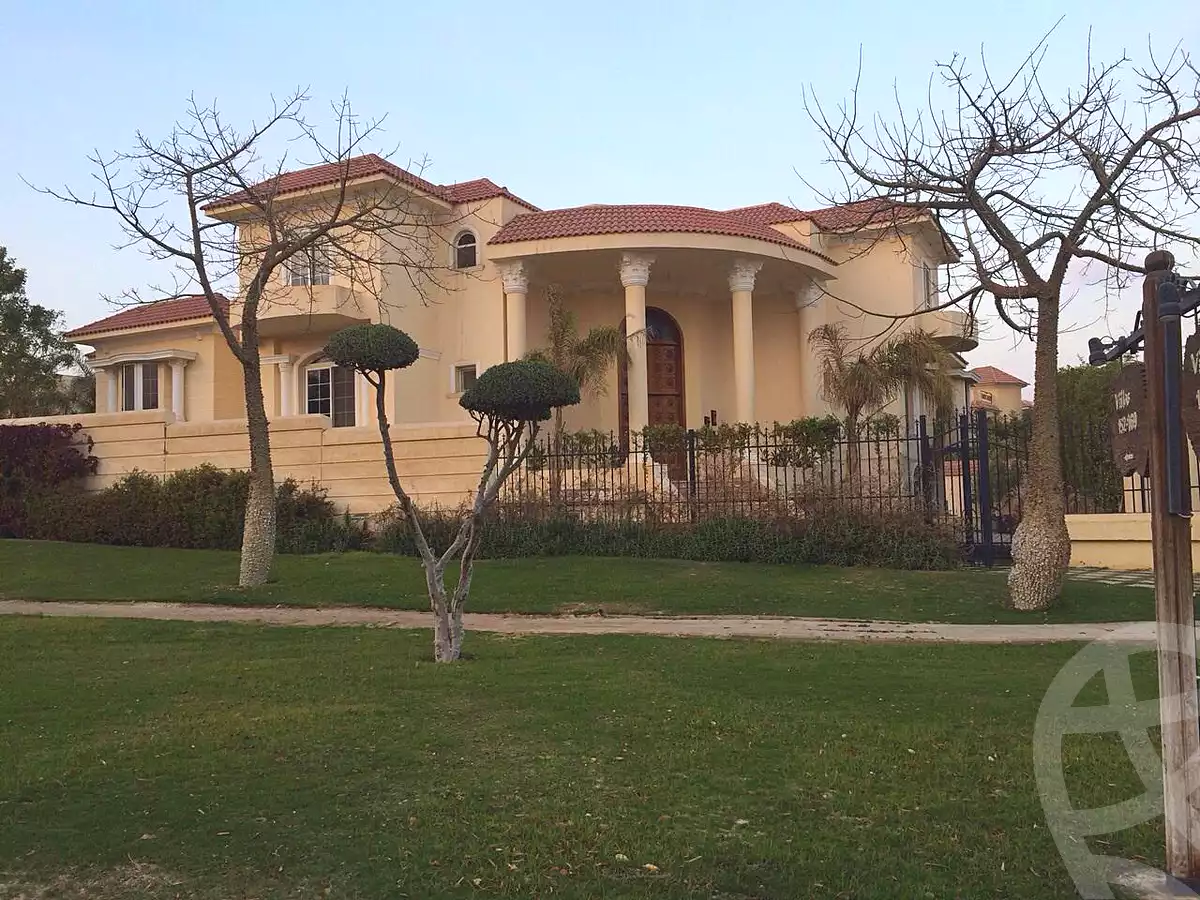 فيلا · ٨ غرف في Royal Hills