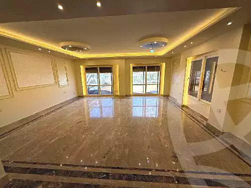 فيلا · ٥ غرف في El Patio Oro