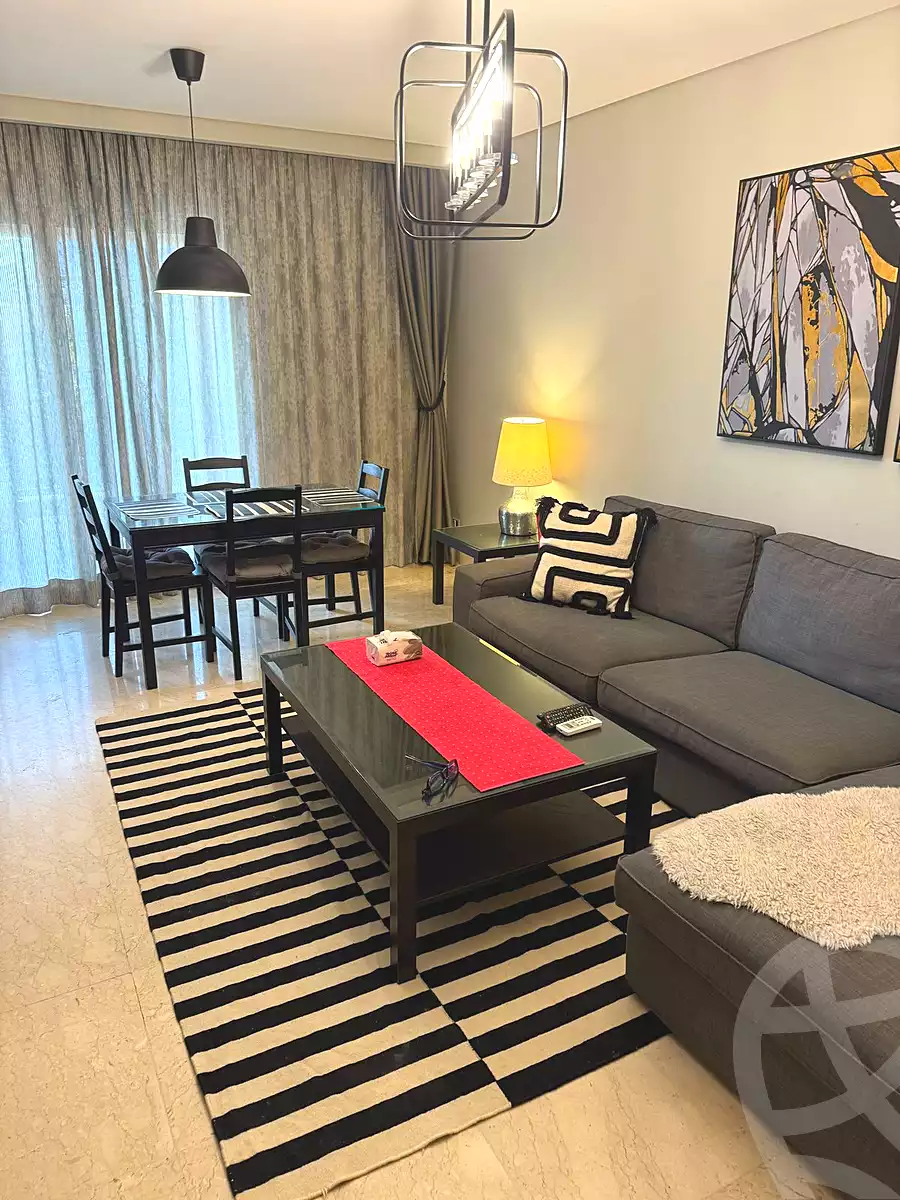 شقة · ٣ غرف في Ninety Avenue