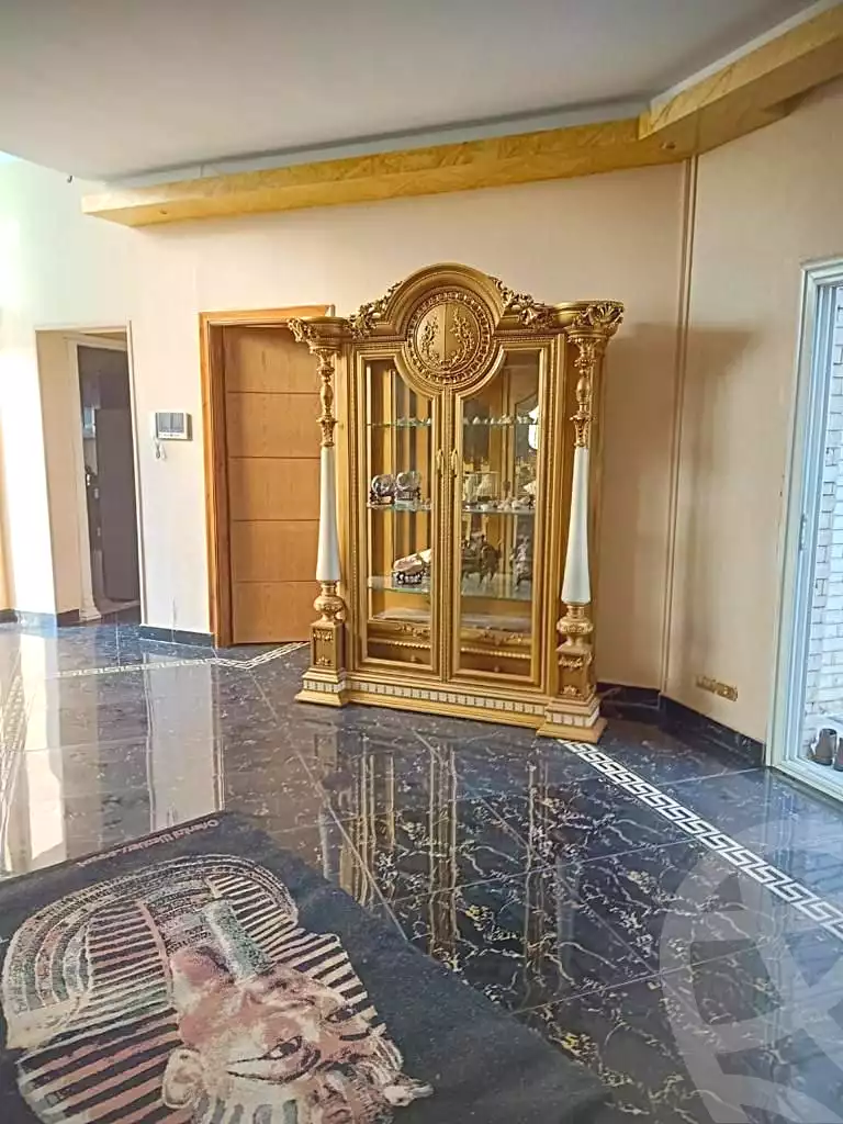 توين هاوس · ٤ غرف في Al Rabwa