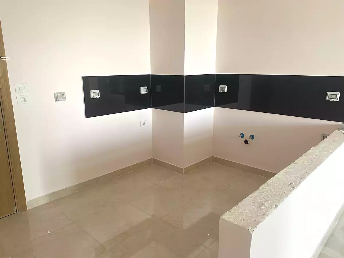 Apartment · 1 BR in North Edge Towers