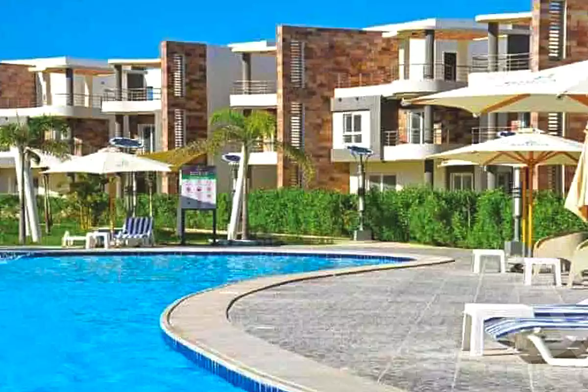 Chalet · 2 BR in Marseilia Beach 4