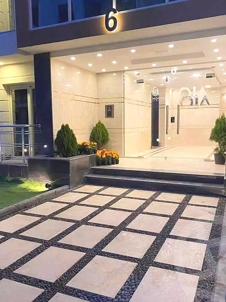 شقة · ٣ غرف في OIA Compound