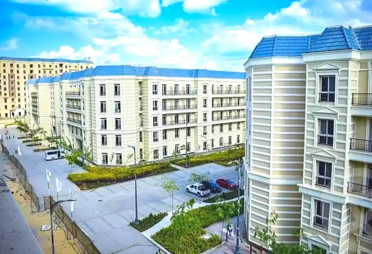1 BR Apartment in Il Latini City Edge, photo 1 of 33