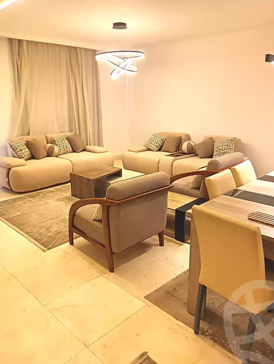 شقة · غرفتان في Ninety Avenue