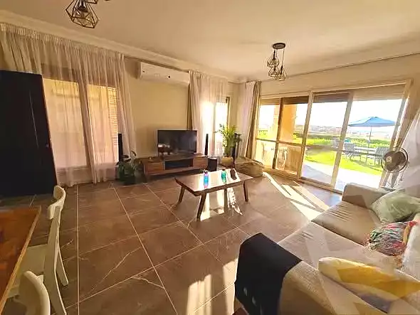 Chalet · 3 BR in La Vista Ray