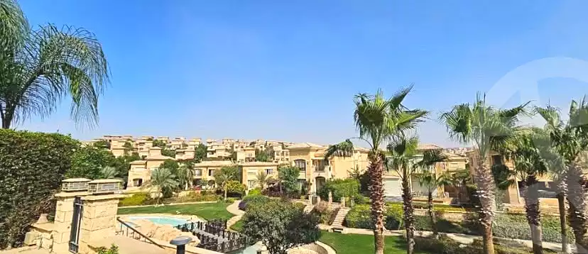 تاون هاوس بـ٤ غرف نوم في ستون بارك، صورة ١ من ١٢