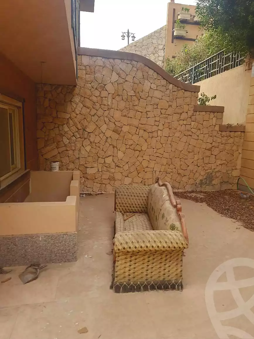 5 BR Villa in Pyramids Walk, photo 1 of 14