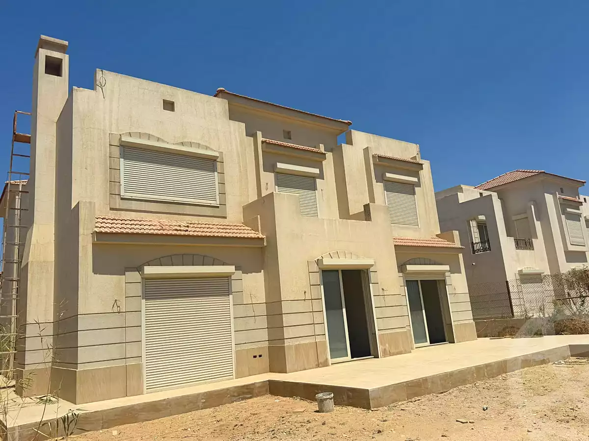 Villa · 4 BR in Gardenia Park 2