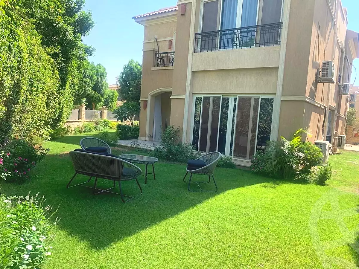 Villa · 3 BR in Stone Park