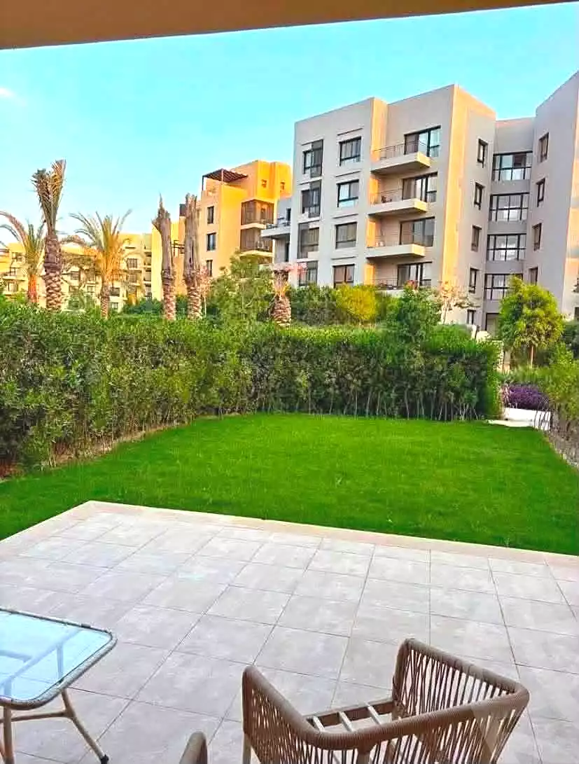 Apartment · 3 BR in Club Yard-O West