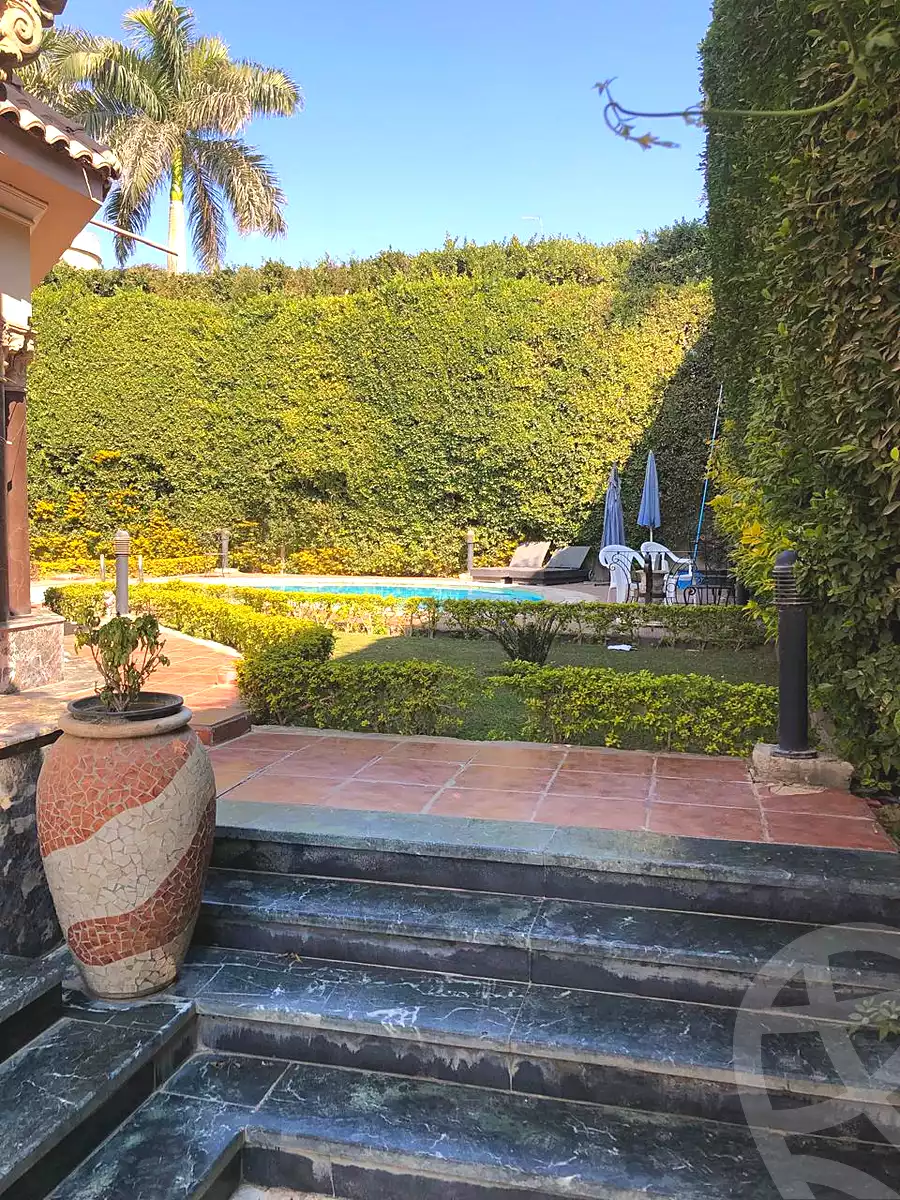 Villa · 5 BR in Beverly Hills