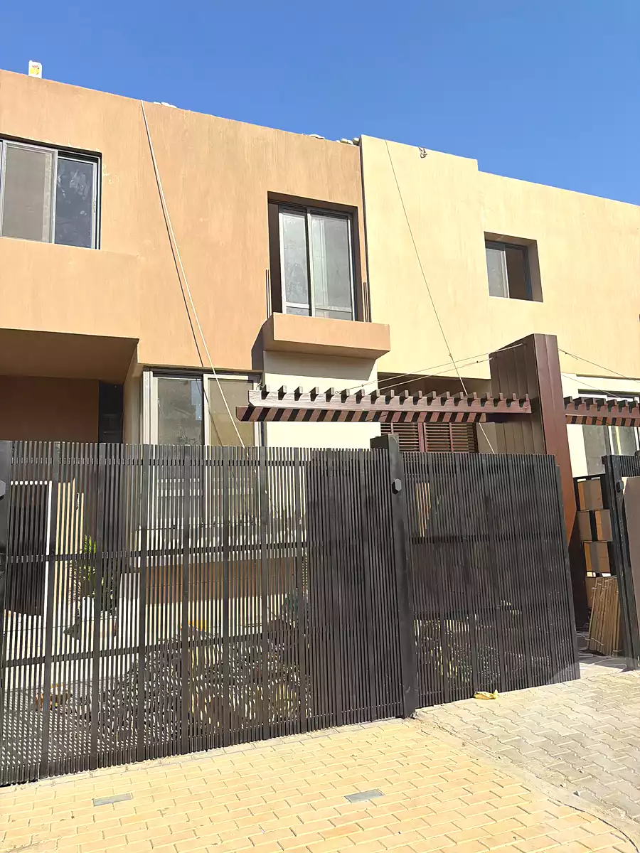 Townhouse · 4 BR in Allegria