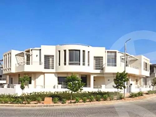 Villa · 6 BR in Taj City