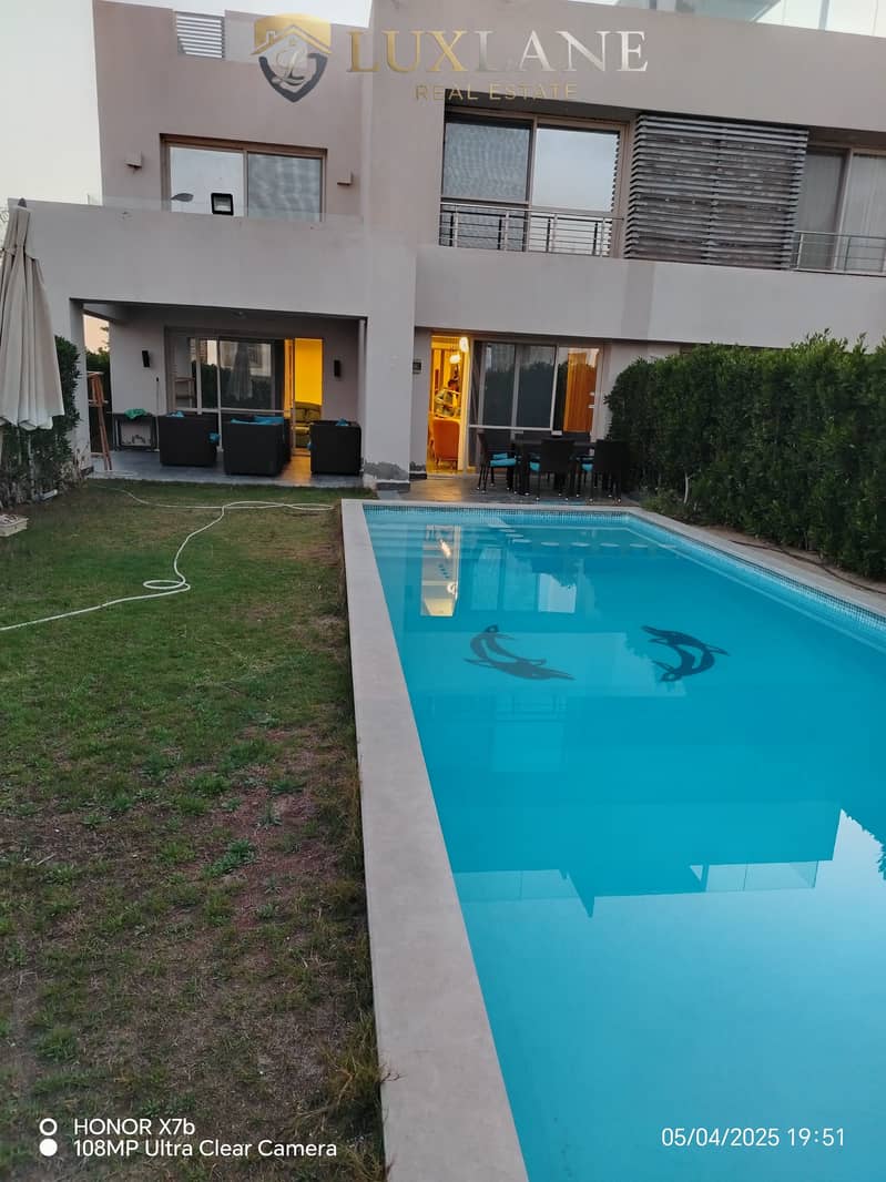 تاون هاوس · ٦ غرف في Hacienda Bay