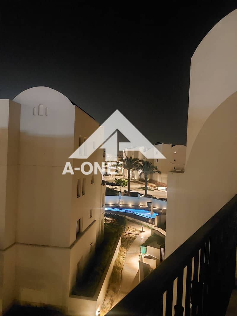 استوديو بغرفة نوم واحدة في مراسي، صورة ١ من ٨