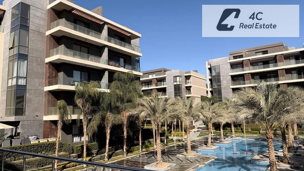 شقة · ٣ غرف في El Patio Oro