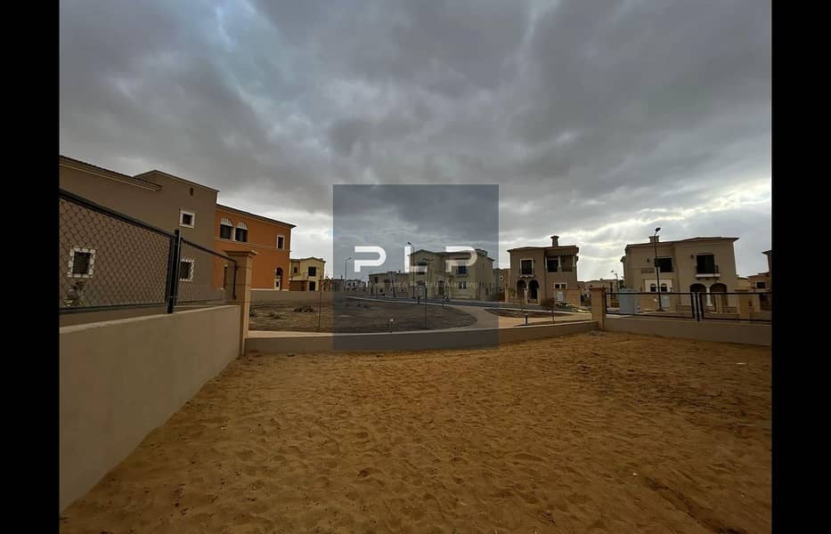 تاون هاوس · ٣ غرف في City Gate