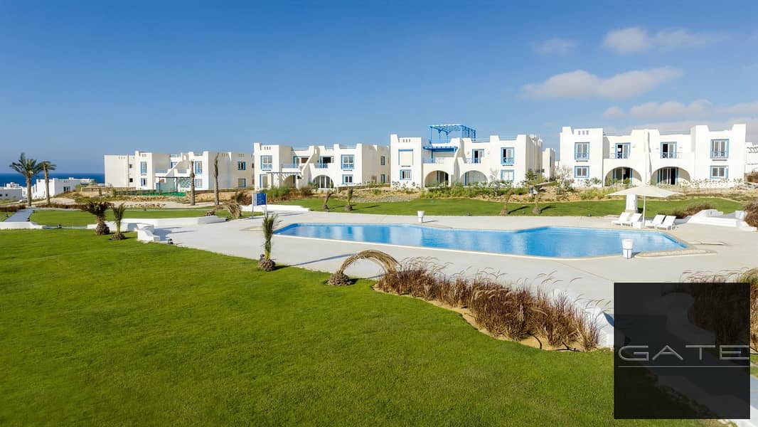 تاون هاوس · ٤ غرف في Mountain View Ras El Hekma