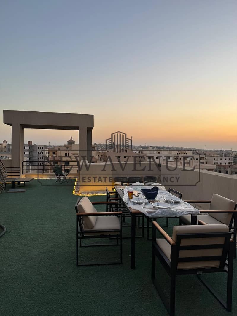 بنتهاوس · ٣ غرف في Fifth Square Al Marasem