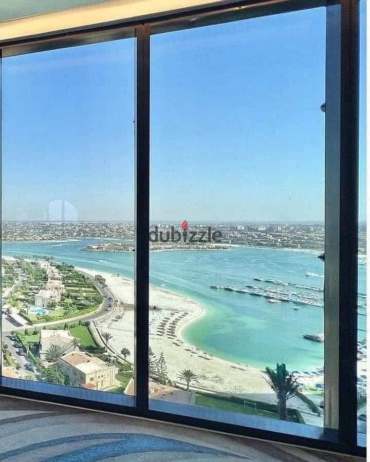 فيلا بـ٤ غرف نوم في مارينا ٥، صورة ١ من ١١
