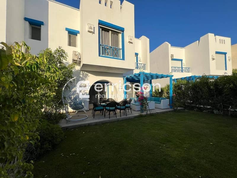 توين هاوس · ٤ غرف في Mountain View Ras El Hekma
