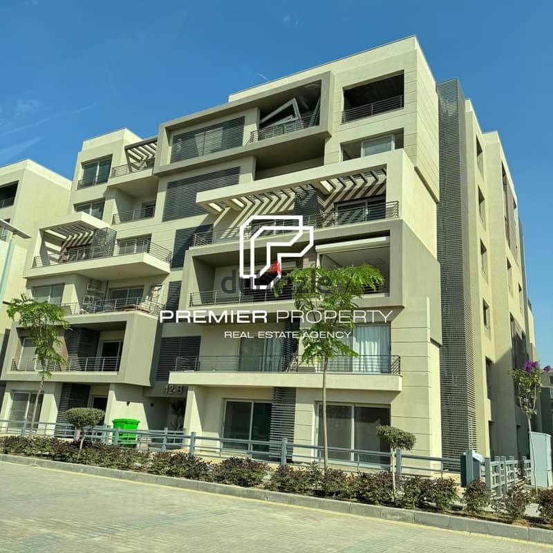 شقة · ٤ غرف في Palm Hills New Cairo