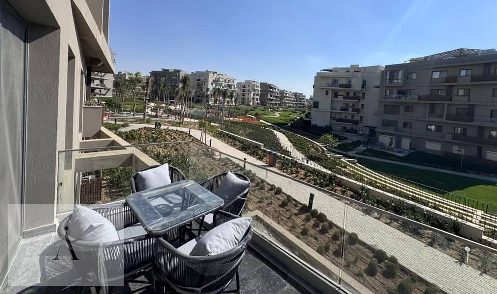 بنتهاوس بغرفتي نوم في فيليت، صورة ١ من ١٠
