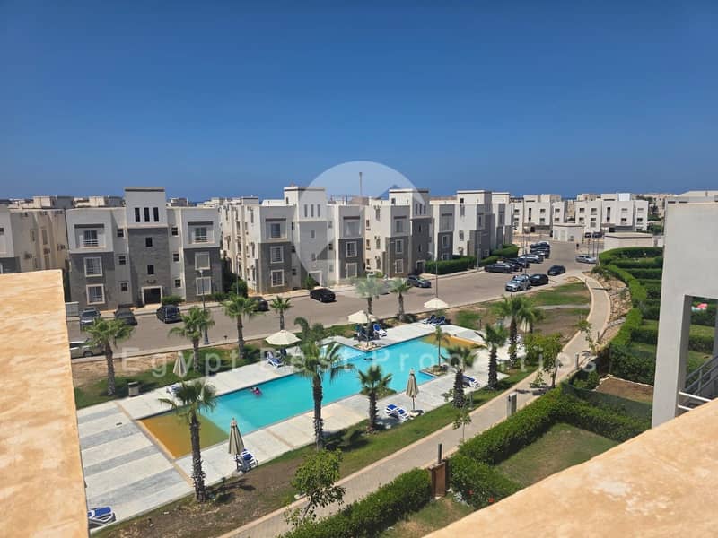 بنتهاوس بـ٣ غرف نوم في أمواج، صورة ١ من ٨