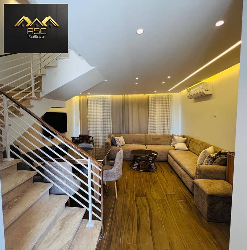 تاون هاوس · ٣ غرف في Mountain View Ras El Hekma
