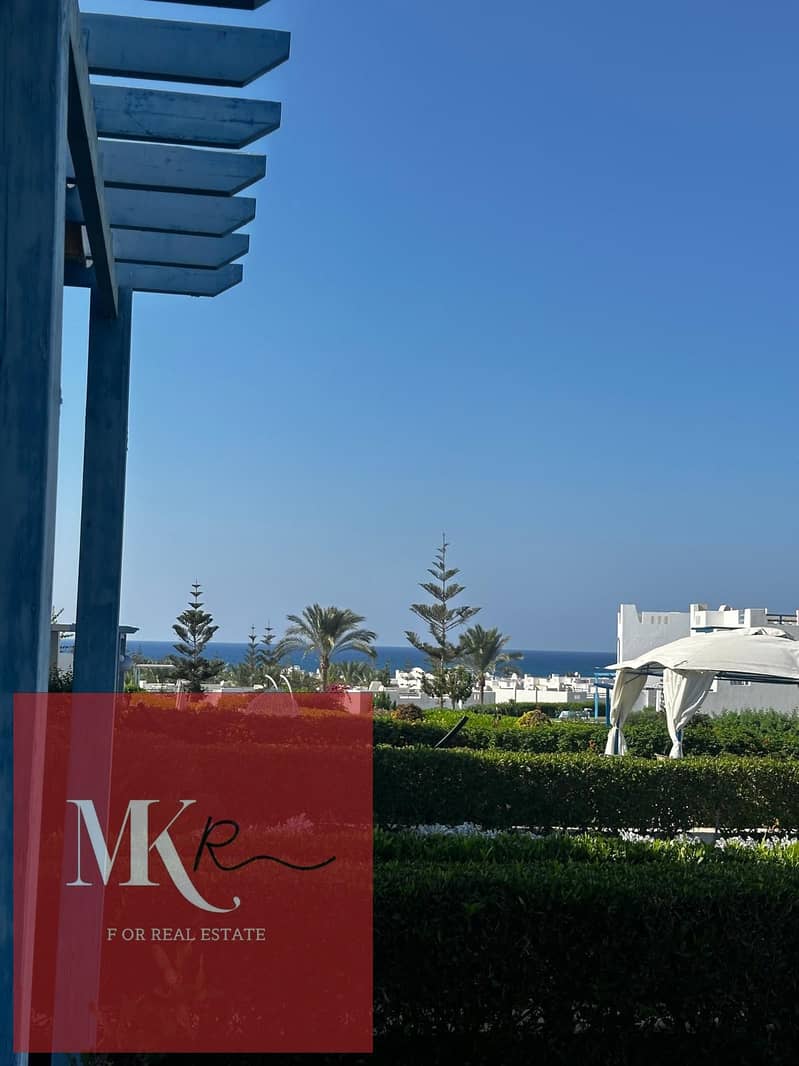 تاون هاوس · ٤ غرف في Mountain View Ras El Hekma