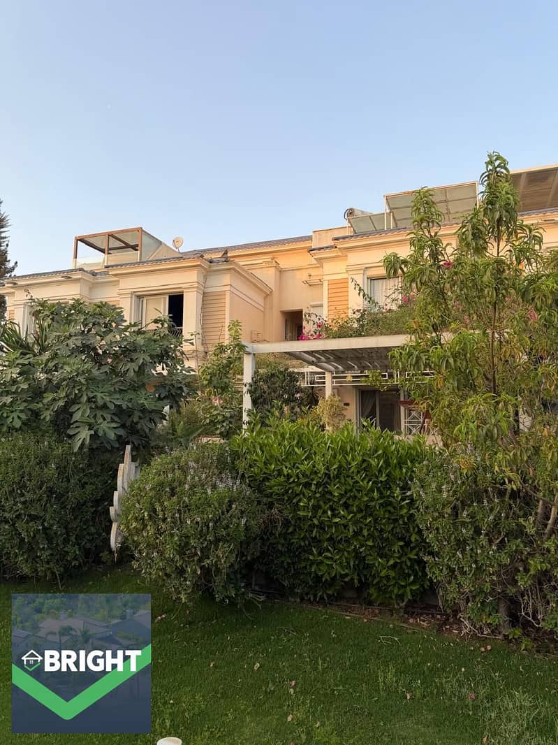 تاون هاوس · ٤ غرف في Mountain View Hyde Park