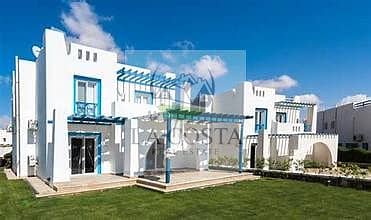 تاون هاوس · ٤ غرف في Mountain View Ras El Hekma