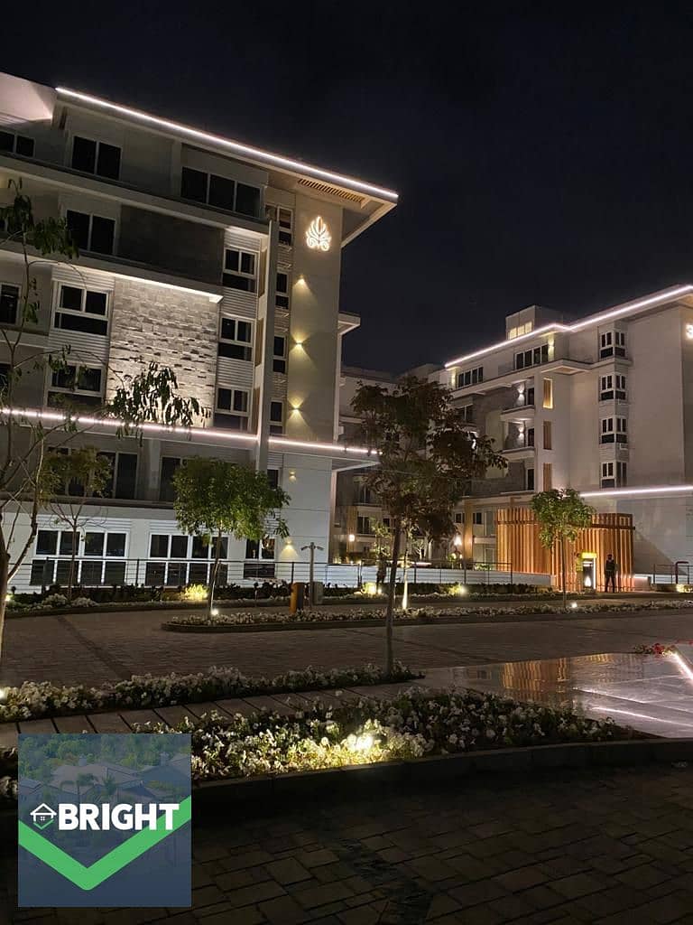 فيلا · ٣ غرف في Mountain View ICity New Cairo