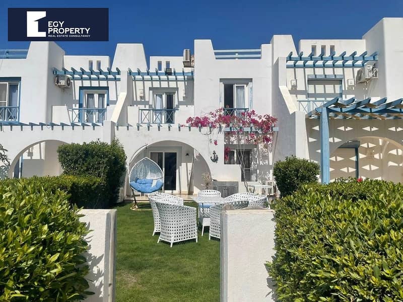 تاون هاوس · ٤ غرف في Mountain View Ras El Hekma