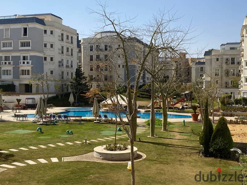 شقة · ٣ غرف في Mountain View Hyde Park