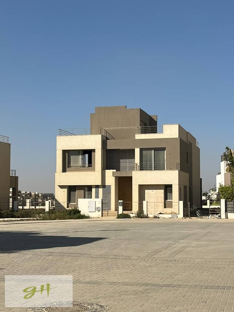 فيلا · ٤ غرف في Palm Hills New Cairo