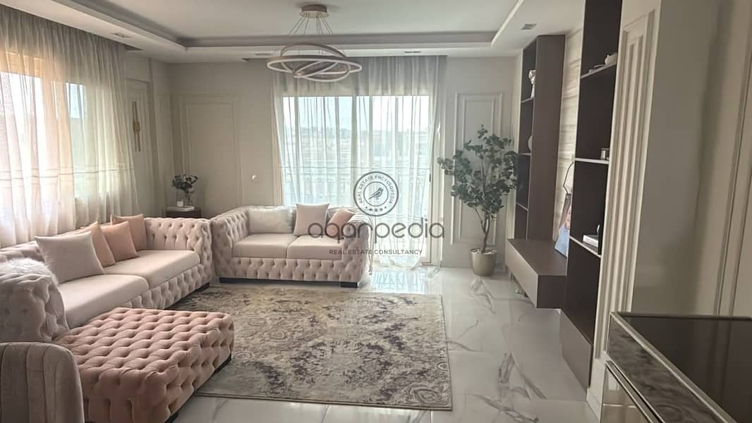 دوبلكس · ٣ غرف في Hyde Park