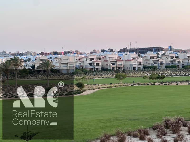 Villa · 6 BR in Marassi