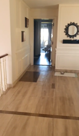 Villa, La Terra, photo 1 of 1