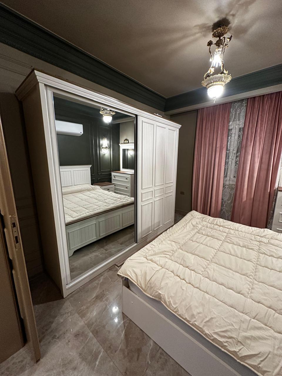 دوبلكس · ٣ غرف في Mountain View Hyde Park