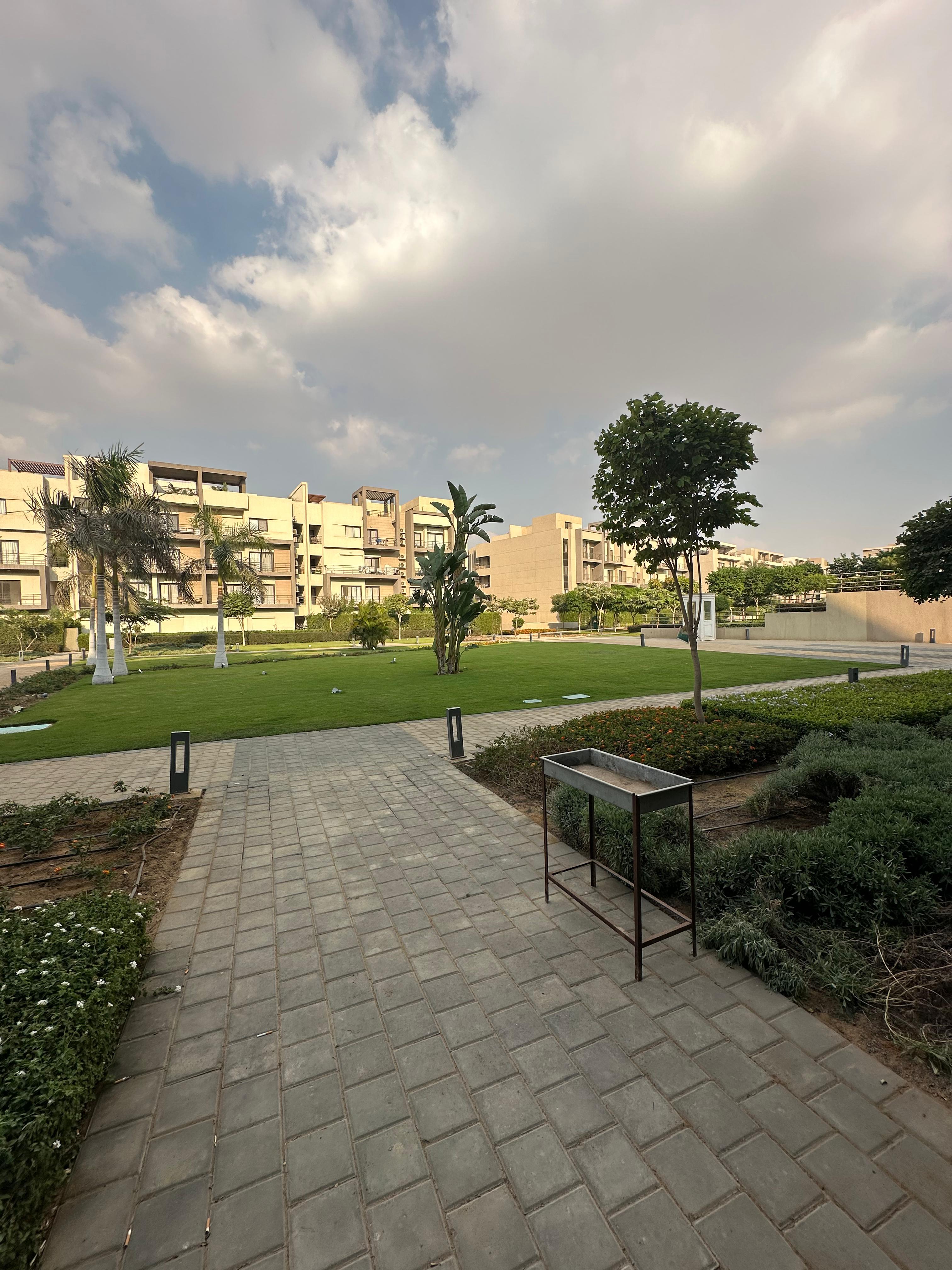 شقة · ٣ غرف في Fifth Square Al Marasem