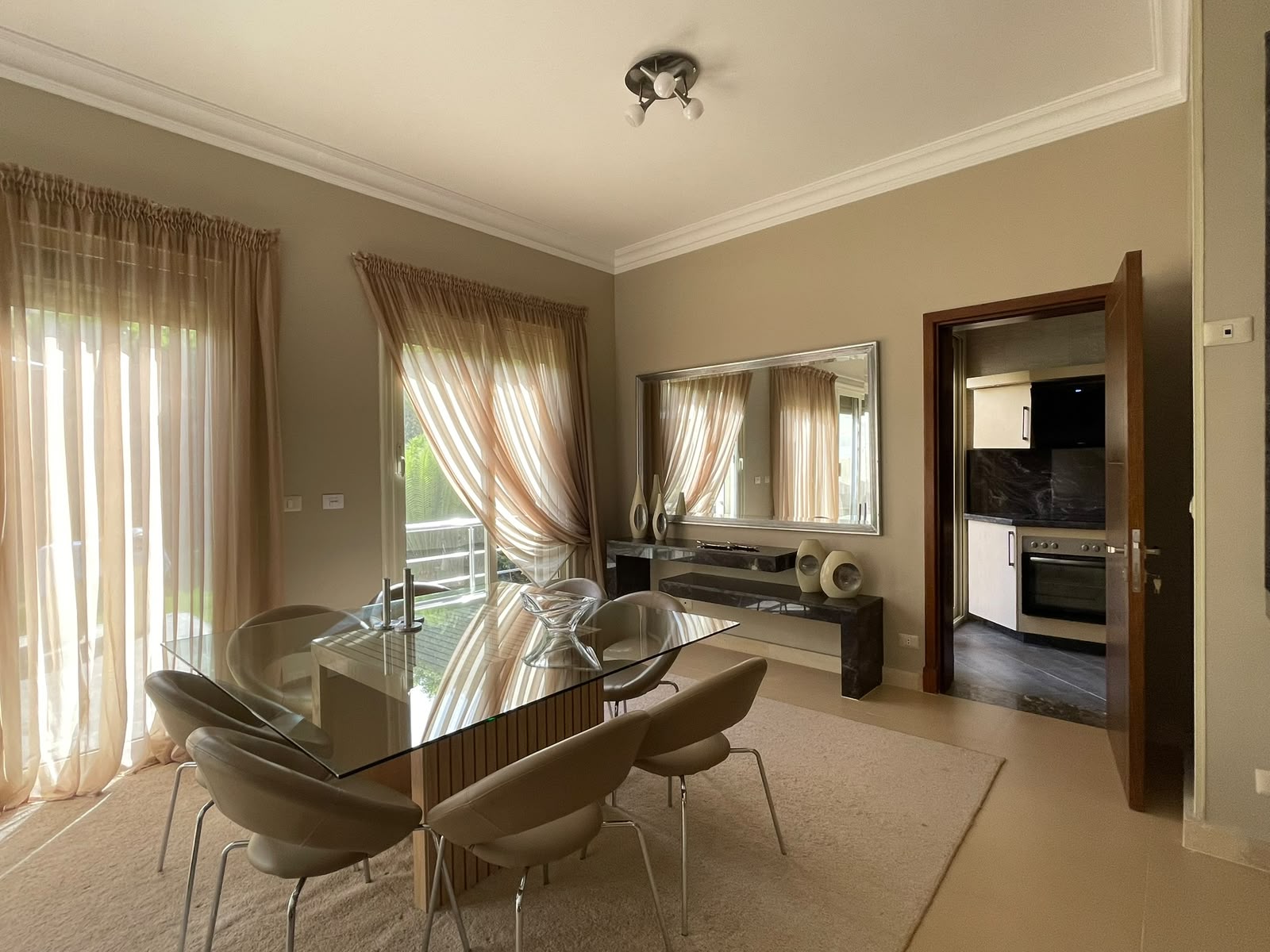 تاون هاوس · ٤ غرف في Grand Heights