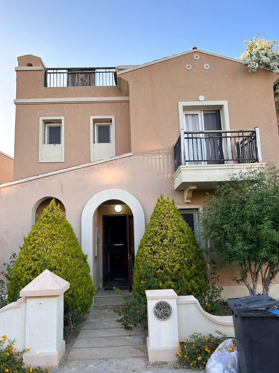 توين هاوس · ٤ غرف في Mountain View Ras El Hekma