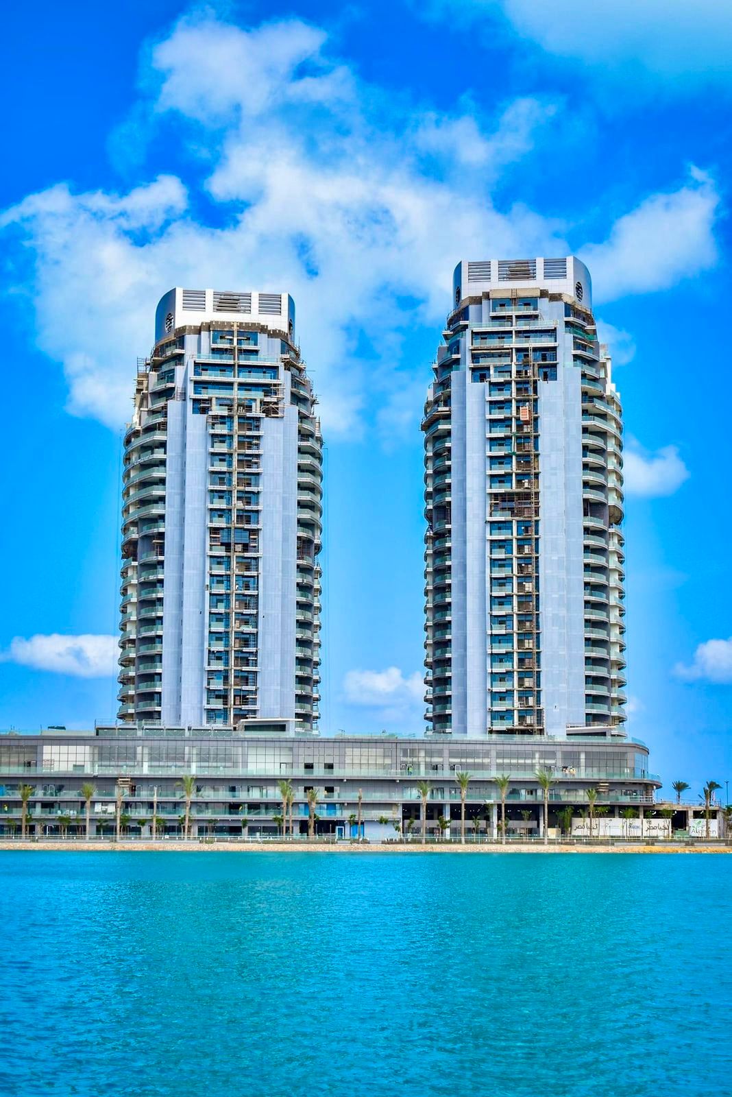 شقة · ٤ غرف في Beach Front Towers