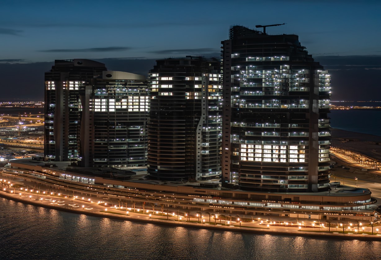 شقة · ٤ غرف في Beach Front Towers