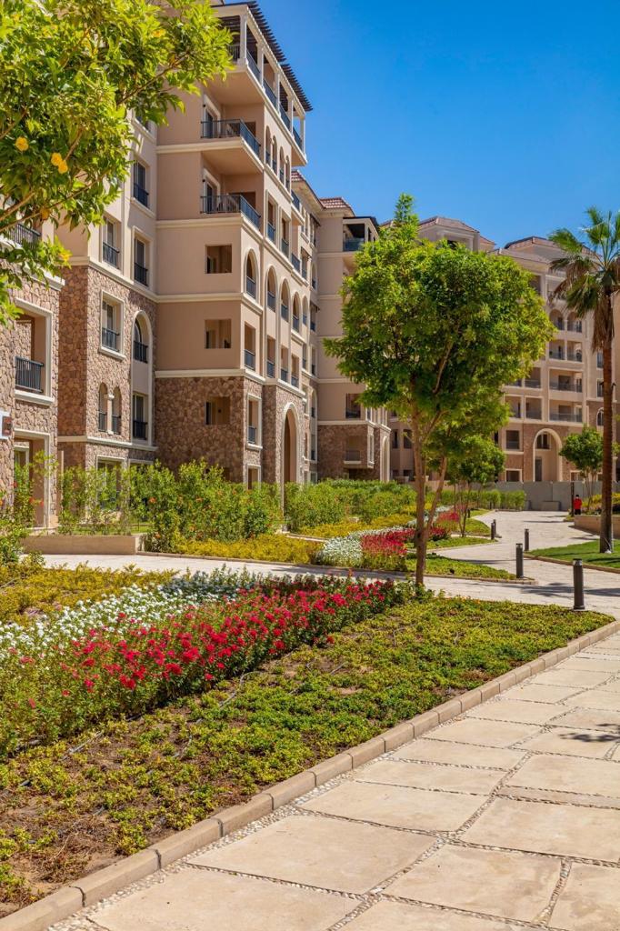 شقة · ٣ غرف في Ninety Avenue