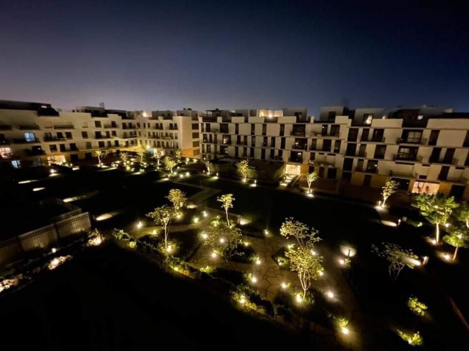 شقة · ٣ غرف في The Courtyards