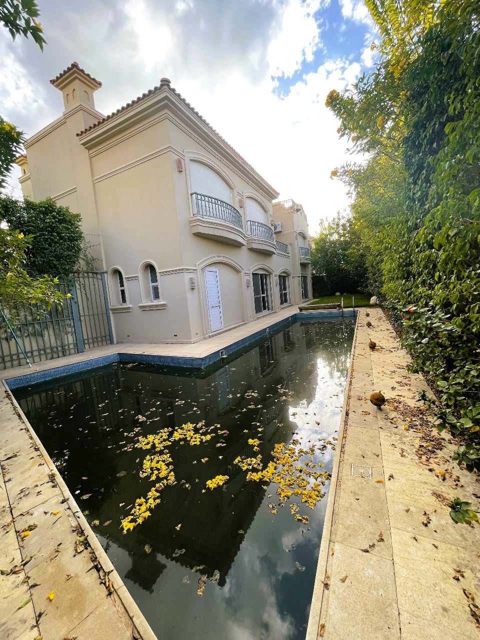 فيلا · ٤ غرف في El Patio 5 East