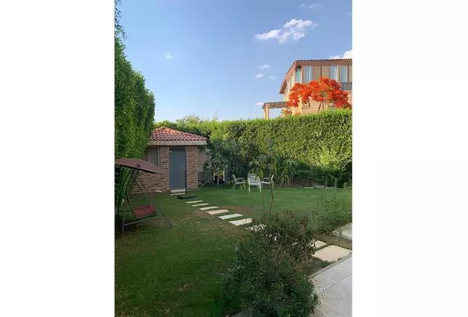 فيلا · ٧ غرف في Grand Residence